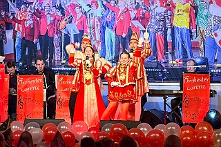 02 Fluesters Prinzgrd 2026-02-04 06  Mittwoch, 4. Februar - Der 2. karnvalistischem Nachmittag der KFD St. Peter und Paul Gemeinde in Huckingen war unser Auftakt an diesem Tag. Eine Super Stimmung im Saal. Gestärkt mit ausreichend Kuchen und Kaffee ginge dann nach Walsum. In Open Rheins „Zum Johanniter“  fan die „Flüstersitzung“ der Prinzengarde statt.