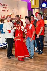 Prinzenem Intercity 2026- 02-10 26  Mal nicht wie immer - Eigentlich ist es Tradition der Roten Funken zu ihrem Prinzenempfang am Mittwoch vor Altweiber zu bitten. Dieses Jahr wurden im IntercityHotel die Tollitätten unvermeidbar einen Tag vorher : DVPJ, Toni I, Kinderprinz Juls I., Juls I., Prinzessin, Aileen I., Prinzessin Aileen I., HDK, Duisburg, Karneval, Helau, Tollität, Event, Session 2025, Session 2026, Hauptausschuss, Gemeinschaft, Hauptausschuss Karneval Duisburg, Duisburg ist echt