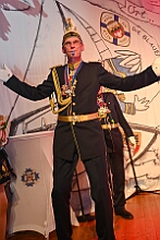 10 Altweib AMaB 2026- 02-12 13  Weiberfastnachts Tour, 11. Februar - Schon um 9 Uhr begann dieser ereignisreicher Tag für uns mit der Karnevalsfeier in der GGS Habichtstraße. Im HDK Festzelt wurden wir danach fanatisch gefeiert. Weiter ging es dann zu Hargreaves und ins LANUV zur der Firmenfeiern. Zwischendurch seine Seniorenfeier der AWO Karl-Jarres-Straße. Im Ratskeller feiern die Nordvereine Altweiber. In Folge fahren wir nach Laar, einmal zum Familienkarneval der KG Rot-Gold und die KFD feier im St. Ewald. Der vorletzte Auftritt dann die Altweibersitzung bei der Ehrengarde bevor es zum erneuten Heimspiel  zur Altweiber-Party in den Heimathafen geht. : DVPJ, Toni I, Kinderprinz Juls I., Juls I., Prinzessin, Aileen I., Prinzessin Aileen I., HDK, Duisburg, Karneval, Helau, Tollität, Event, Session 2025, Session 2026, Hauptausschuss, Gemeinschaft, Hauptausschuss Karneval Duisburg, Duisburg ist echt