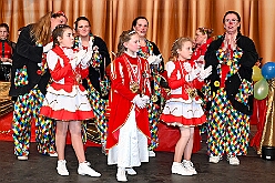 01 Kinderka KG Suedstern 2026-02-13 11  Kinderkarneval und Kostümfest   Der Karnevalsfreitag und seine Traditionen. Zuerst waren im Sermer Festzelt auf dem Kasselle-Pitter-Platz zum dortigen Kinderkarneval. Am frühen Abend hatte dann noch der SZ der Prinzengarde in der Gaststätte „Zum Treffpunkt“ zum Kostümfest eingeladen. : DVPJ, Toni I, Kinderprinz Juls I., Juls I., Prinzessin, Aileen I., Prinzessin Aileen I., HDK, Duisburg, Karneval, Helau, Tollität, Event, Session 2025, Session 2026, Hauptausschuss, Gemeinschaft, Hauptausschuss Karneval Duisburg, Duisburg ist echt