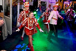 02 Kostuemfest SZ  Prinzgrd 2026-02-13 07  Kinderkarneval und Kostümfest   Der Karnevalsfreitag und seine Traditionen. Zuerst waren im Sermer Festzelt auf dem Kasselle-Pitter-Platz zum dortigen Kinderkarneval. Am frühen Abend hatte dann noch der SZ der Prinzengarde in der Gaststätte „Zum Treffpunkt“ zum Kostümfest eingeladen. : DVPJ, Toni I, Kinderprinz Juls I., Juls I., Prinzessin, Aileen I., Prinzessin Aileen I., HDK, Duisburg, Karneval, Helau, Tollität, Event, Session 2025, Session 2026, Hauptausschuss, Gemeinschaft, Hauptausschuss Karneval Duisburg, Duisburg ist echt