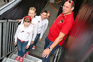 SommerBiwak 2026- 07-19 13  Das Sommerbiwak vom Hauptausschuss - Vor 11 Jahren war die Premiere des Sommerbiwaks vom HDK am Sonntag des Duisburger Stadtfestes. Auch in diesem Jahr präsentierte sich der HDK mit einem bunten Programm, wo wir natürlich nicht fehlen durften. : DVPJ, Oliver I, Kinderprinz Niklas I., Niklas I., Prinzessin, Greta I., Prinzessin Greta I., HDK, Duisburg, Karneval, Helau, Tollität, Event, Session 2026, Session 2027, Hauptausschuss, Gemeinschaft, Hauptausschuss Karneval Duisburg, Duisburg ist echt