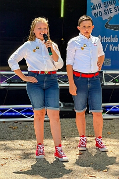 Sommerf Jecken Komitee 2026- 06-01  08  Ein Sommerfest in Moers   - Am Samstag, 1. August, haben wir das große Sommerfest des „Moeser - Jecken-Komitees 2020 e.V.“ besucht.