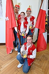 EmpfangRathaus 2025-11-07 11  Empfang im Rathaus der Stadt Duisburg - OB Sören Link empfing se. des. Tollität Kinderprinz Juls  I., Prinzessin Aileen I. Hofmarschall Sami und Patin Paula im Rathaus. Dabei durfte der Eintrag In das goldene Buch der Stadt Duisburg nicht fehlen. : DVPJ, Holger II, Kinderprinz Phil II., Prinzessin, Mia I., Prinzessin Mia I., HDK, Duisburg, Karneval, Helau, Tollität, Event, Session 2024, Session 2025, Hauptausschuss, Gemeinschaft, Hauptausschuss Karneval Duisburg, Duisburg ist echt