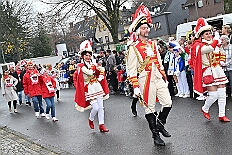 01 Biwak AMaB 2025-11-09 23  Biwak und Hoppeditzerwachen im Süden - Am Sonntagmorgen 9. November eröffnete die KG Alle Mann an Bord - die »Blauen Jungs« 1955 e.V. die neue Session mit ihrem traditionellen Biwak. Das erste große Heimspiel für uns. Nach gutem Brauch wurde uns auch dann noch ein Weckmann überreicht. Danach noch ein bisschen weiter in Richtung Süden, die KG Südstern feierte in Serm ihrHoppeditzerwachen. : DVPJ, Holger II, Kinderprinz Phil II., Prinzessin, Mia I., Prinzessin Mia I., HDK, Duisburg, Karneval, Helau, Tollität, Event, Session 2024, Session 2025, Hauptausschuss, Gemeinschaft, Hauptausschuss Karneval Duisburg, Duisburg ist echt